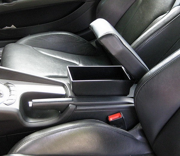 Audi TT MK2 (2007-2014) - adjustable armrest with storage - invisibile fitting