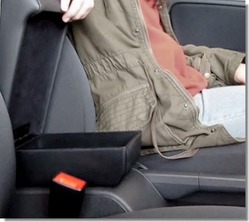 Volkswagen Golf 6 - adjustable armrest with storage - invisibile fitting