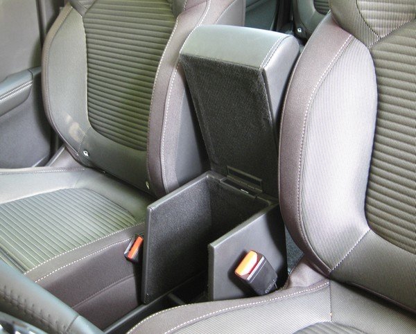 Renault Scenic 4° serie (dal 2016 in avanti) - bracciolo regolabile in lunghezza - montaggio invisibile