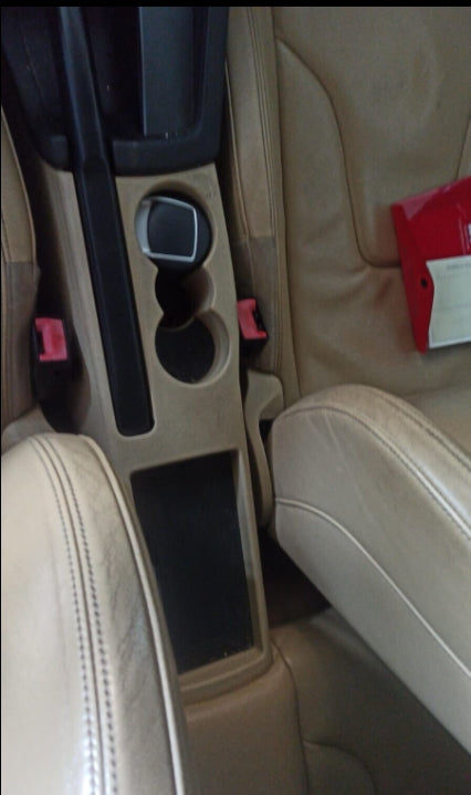 Audi TT MK2 (2007-2014) - adjustable armrest with storage - invisibile fitting