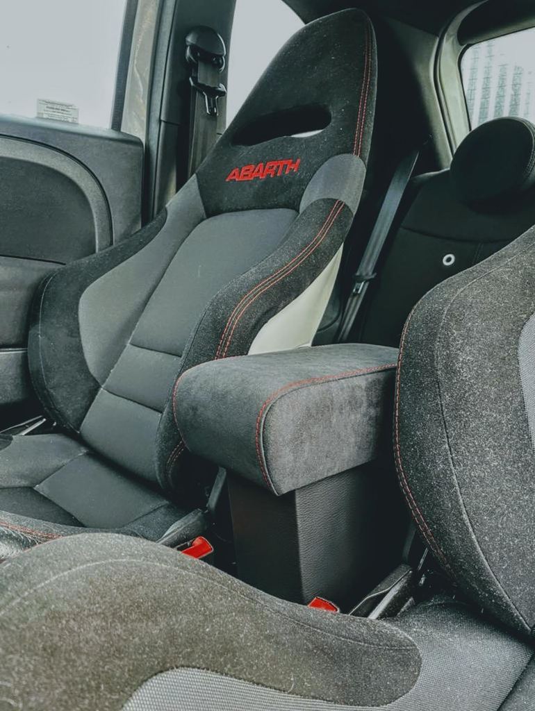 Fiat 500 (restyling from 2015>) - PREMIUM adjustable armrest with storage