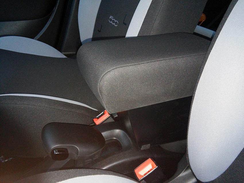 Fiat 500L (2012-05/2017)- bracciolo regolabile in lunghezza con portaoggetti - montaggio ad incastro