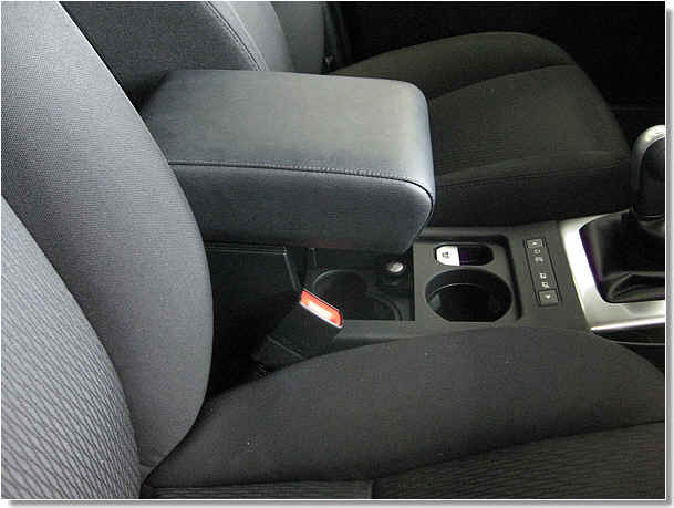 LR Freelander 2 (2013-2015) - bracciolo regolabile in lunghezza - montaggio invisibile