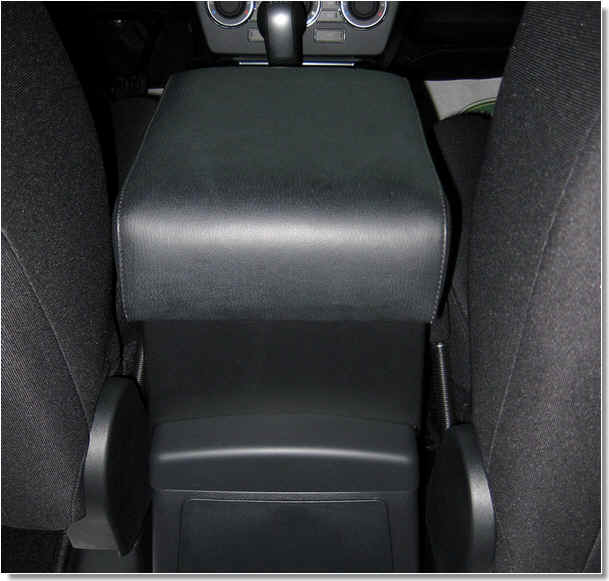 LR Freelander 2 (2013-2015) - bracciolo regolabile in lunghezza - montaggio invisibile