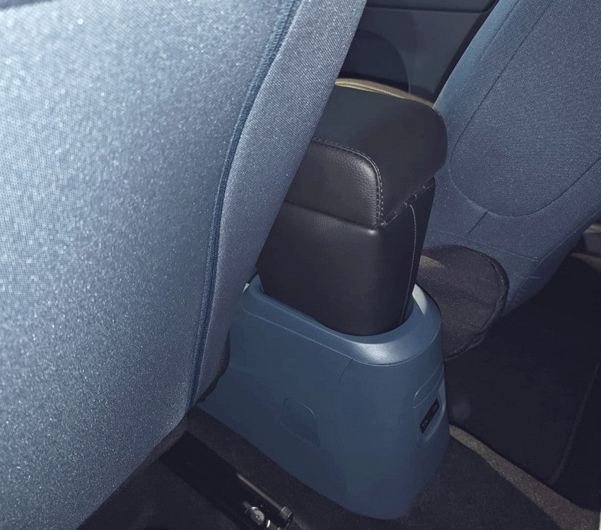 Fiat Grande Panda - bracciolo regolabile in lunghezza con portaoggetti